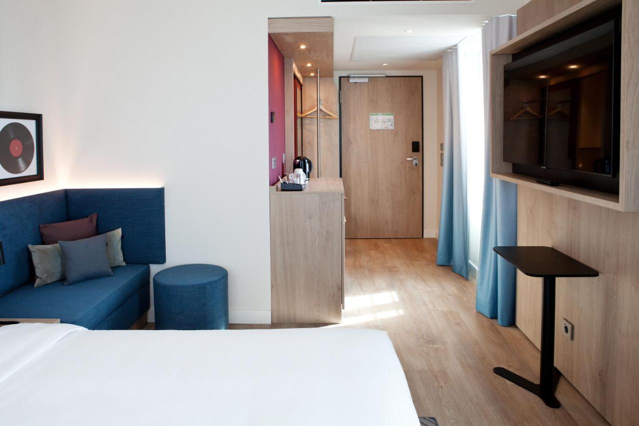 מלון Hampton By Hilton רגנסבורג מראה חיצוני תמונה