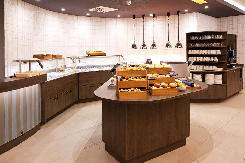 מלון Hampton By Hilton רגנסבורג מראה חיצוני תמונה