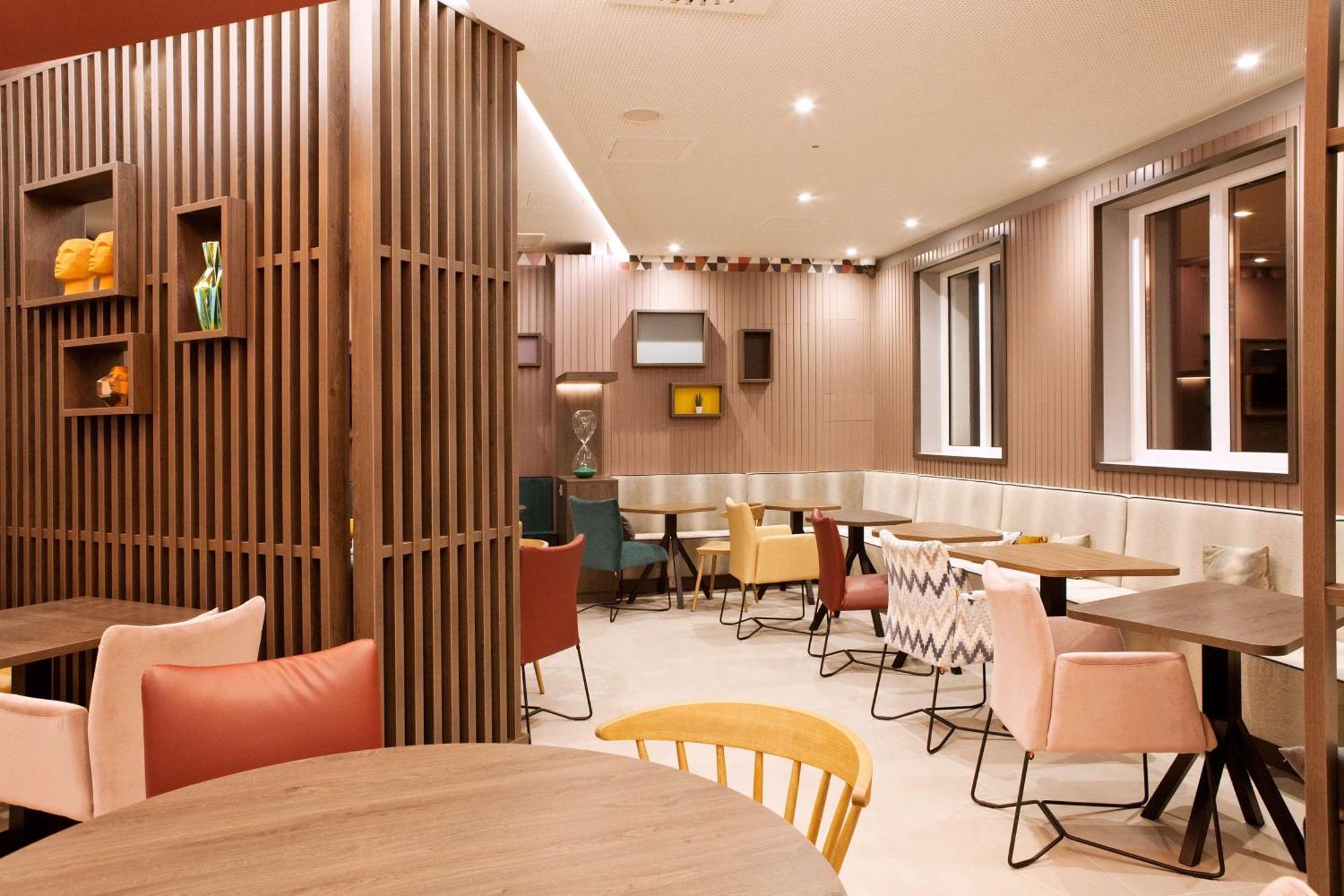 מלון Hampton By Hilton רגנסבורג מראה חיצוני תמונה