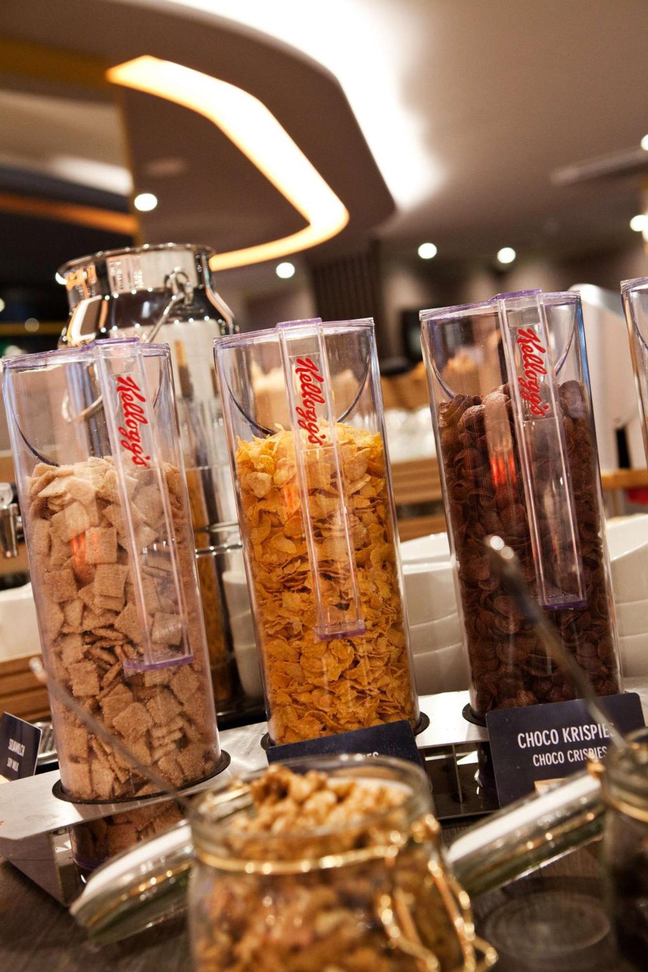 מלון Hampton By Hilton רגנסבורג מראה חיצוני תמונה